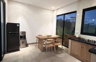 Rental of a new villa with jungle and rice field views, Ubud, Indonesia